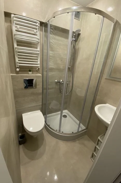 Gdyński mini apartament nad morzem w ścislym centrum – zdjęcie 9