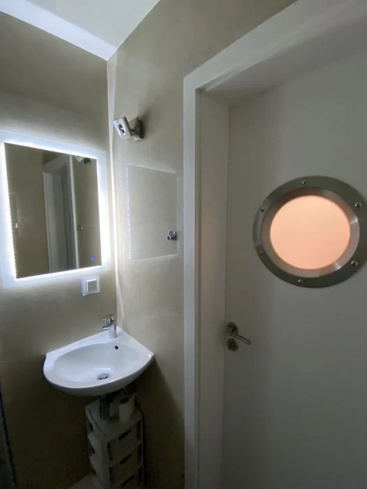 Gdyński mini apartament nad morzem w ścislym centrum – zdjęcie 10
