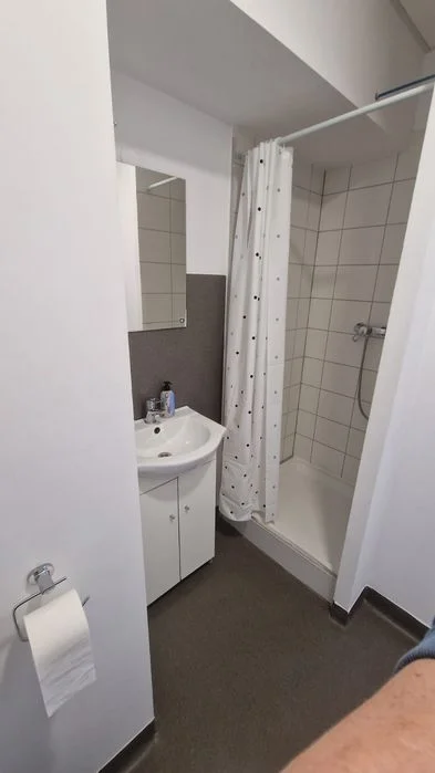 Pokoje z aneksem i prywatną łazienką – zdjęcie 4