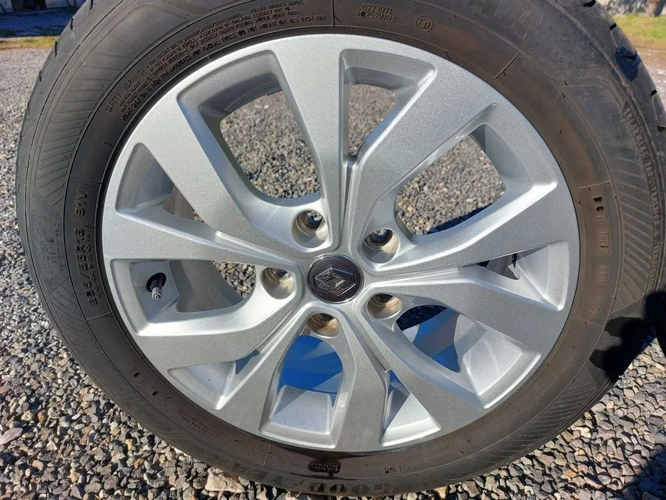 Megane IV Felgi aluminiowe R16 5x114,3 ET41 + opony Letnie Komplet ładne jak nowe – zdjęcie 5