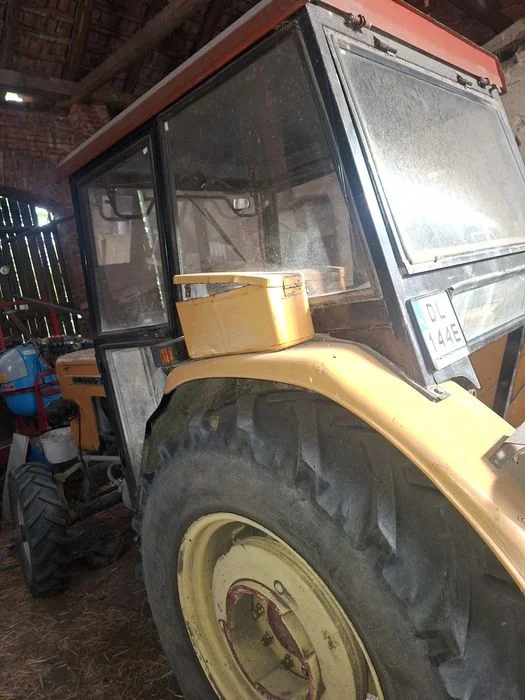 Ciągnik ursus c360 4x4 napęd na przód – zdjęcie 4