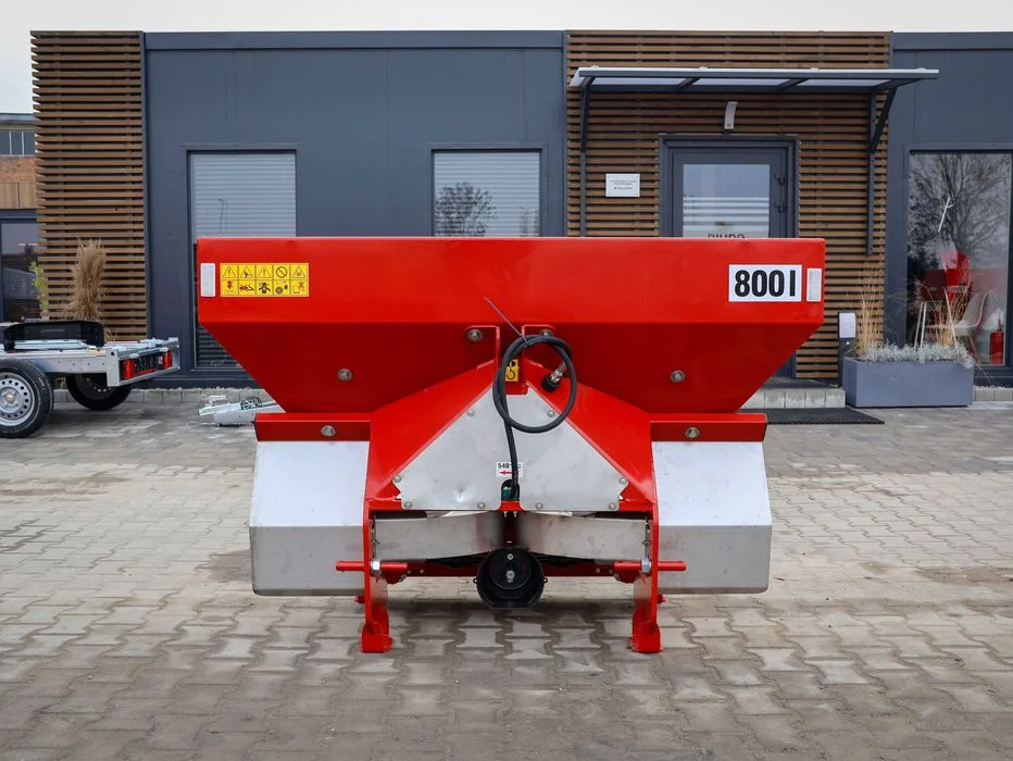 Rozsiewacz 400 L - 600 L - 800 L - 1000 L - 1200 L - 1400 L - 1600 L - STRUMYK TYTAN do nawozu rozsiewacz nawozów – zdjęcie 4