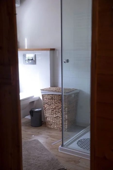 Dom z drewna Mrozy Wielkie. Blisko plaży gminnej, jacuzzi w cenie! – zdjęcie 11