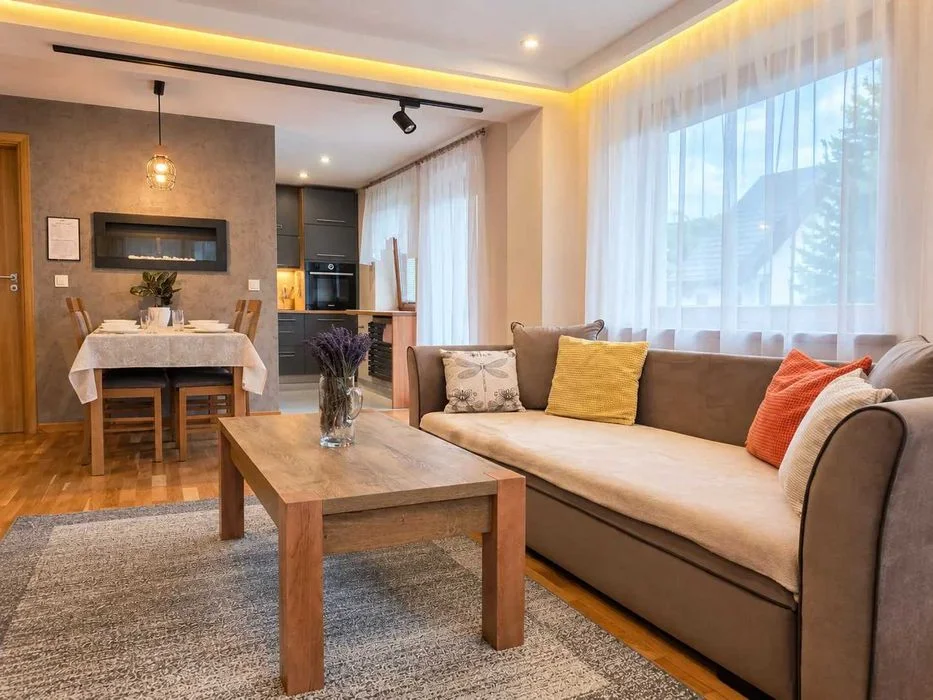 Apartament Noclegi Zakopane max. 5 osób – Boże Narodzenie, Sylwester, Ferie – parking – kuchnia – Blisko Krupówek