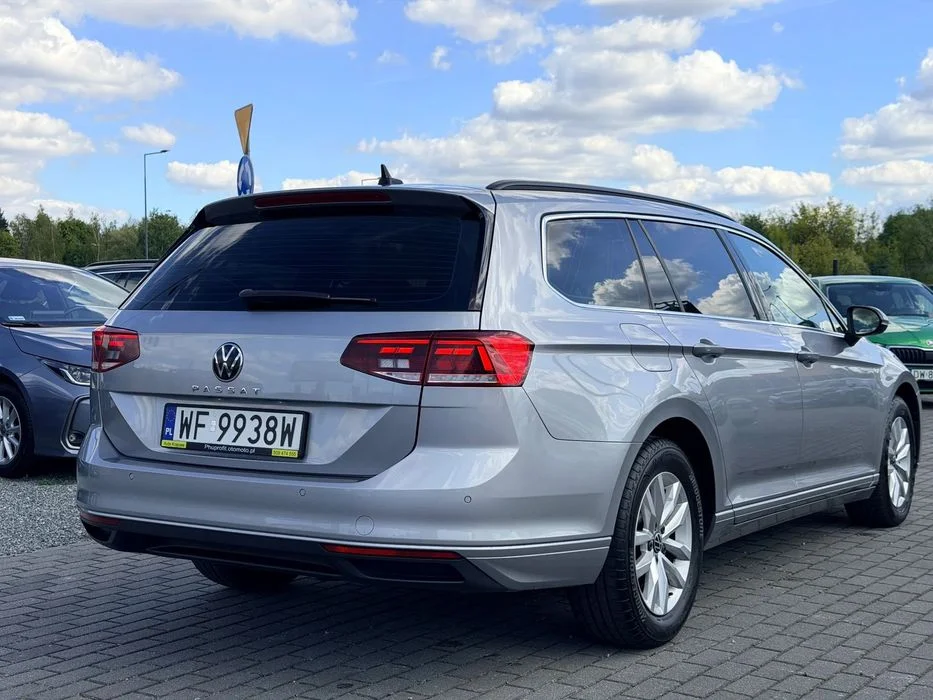 Volkswagen Passat Zakupiony w Poslkim salonie Fv23% 2.0Tdi 150km manual – zdjęcie 8