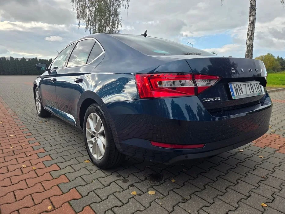 Skoda Superb Skoda Superb DSG – zdjęcie 7