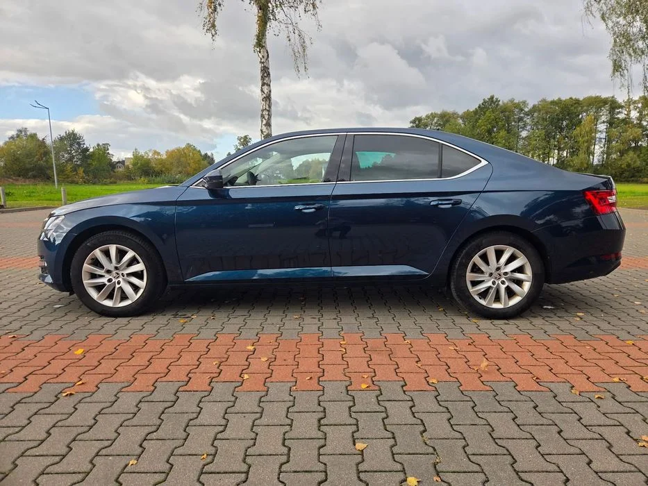 Skoda Superb Skoda Superb DSG – zdjęcie 5
