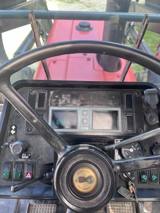 Case IH 595 + TUR MAT-STAL – 1993r – 4x4 – Tylko 8480 mth! Stan bardzo zadbany – zdjęcie 6