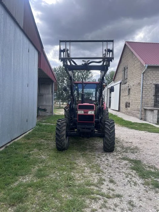 Case IH 595 + TUR MAT-STAL – 1993r – 4x4 – Tylko 8480 mth! Stan bardzo zadbany – zdjęcie 2