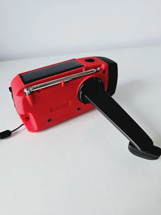 Radio awaryjne Solarne sos 2000mAh Latarka FM AM – zdjęcie 8