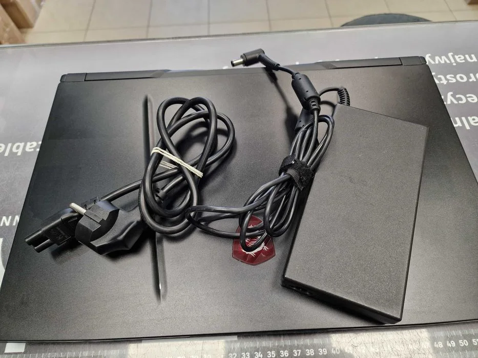 MSI GL75 LEOPARD/ i7-10750H/ 32GB RAM DDR4 2666 MHz/ 512GB/ GTX 1650 Ti 4G 17.3/ Gwarancja/ NOWA PASTA – zdjęcie 7