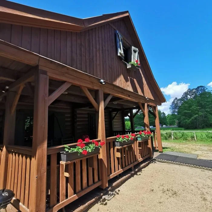 Dom z Bali nad jeziorem Dormowo 57 noclegi nad jeziorem – zdjęcie 2