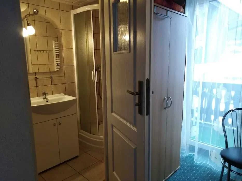 Męcikówka Noclegi kwatery pokoje Szczyrk, sauna jacuzzi tężnia – zdjęcie 11
