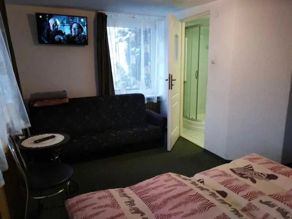 Męcikówka Noclegi kwatery pokoje Szczyrk, sauna jacuzzi tężnia – zdjęcie 7