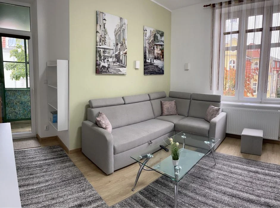 Apartament max.,4 osoby tuż przy deptaku, 5 min. do morza