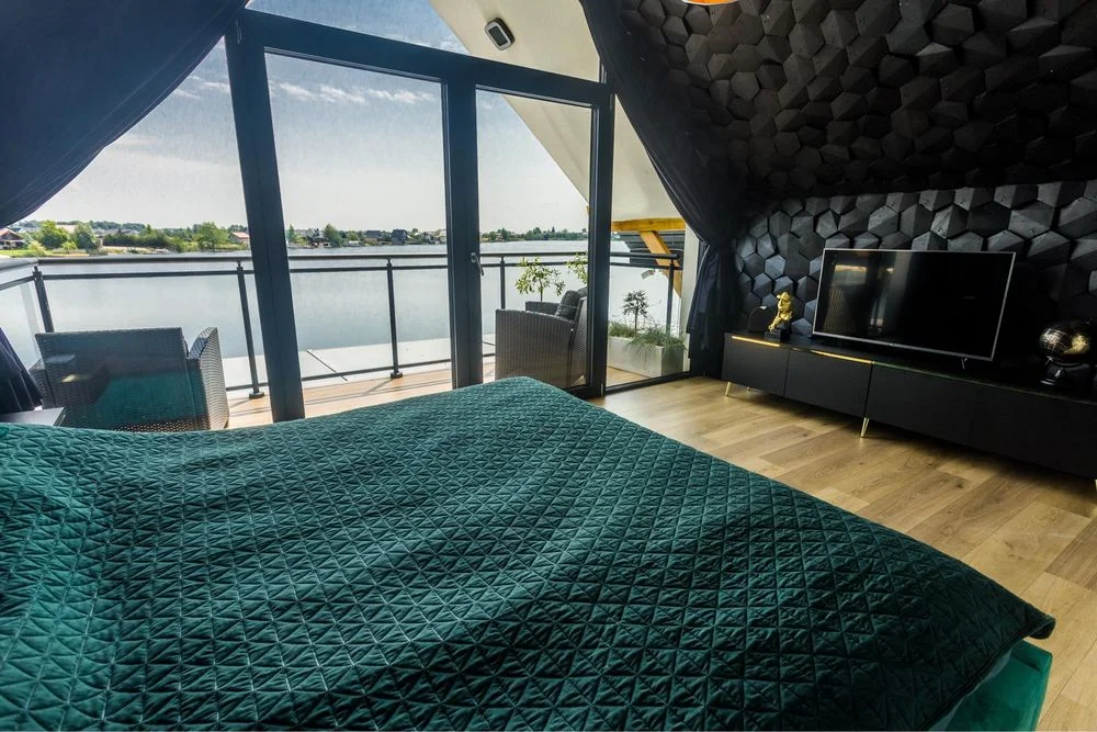 Śliczny Domek nad Jeziorem Spalona z Jacuzzi Sauna zapraszamy – zdjęcie 6
