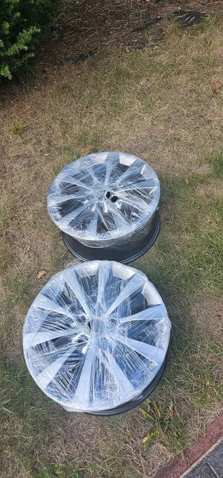 Felgi Audi A6 C7 17 cali 4 szt. Oryginalne. – zdjęcie 3