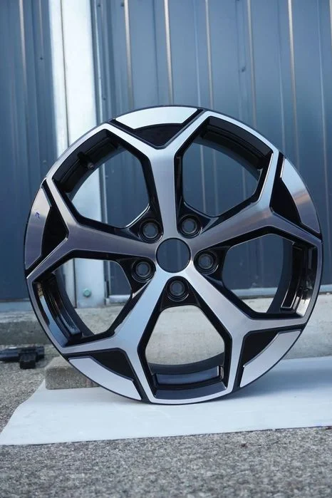 Ford 5x108 17 7J et47.5 R1TC1007A1A