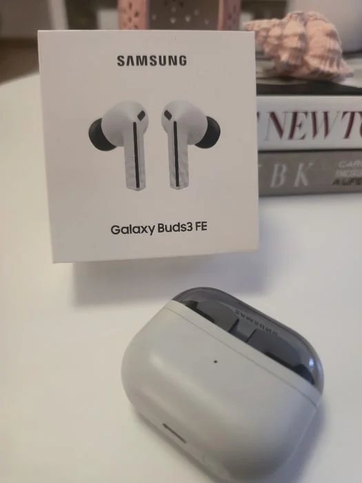 Słuchawki SAMSUNG Galaxy Buds3 FE Szary