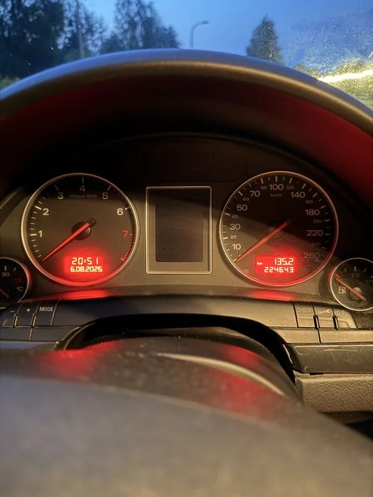 Audi A4 B6 1.8T QUATTRO sedan – zdjęcie 8