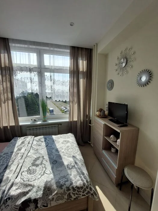 Klimatyzowany Apartament na doby 220zl – zdjęcie 4