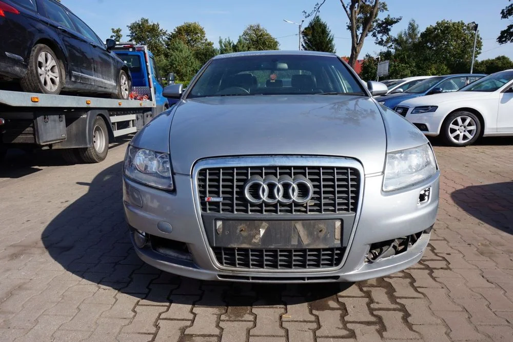 Maska Zderzak Błotniki Lampy A6 C6 Ly7J S-Line Audi 2004-2008 Srebrny Przód Kompletny