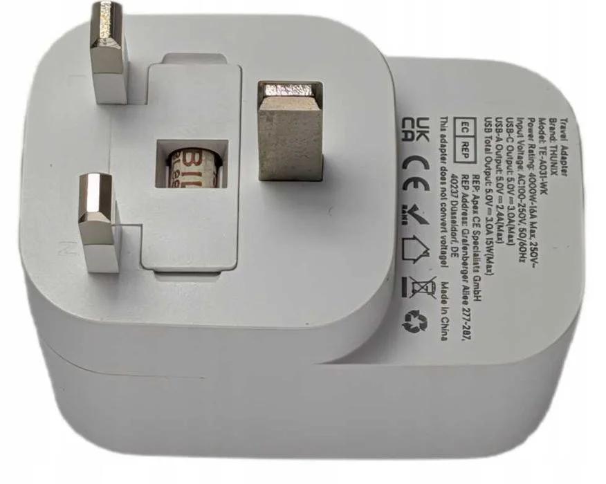 Adapter podróżny EU do UK, wtyczka z 3 portami USB USB-C ANGLIA-EUROPA – zdjęcie 3