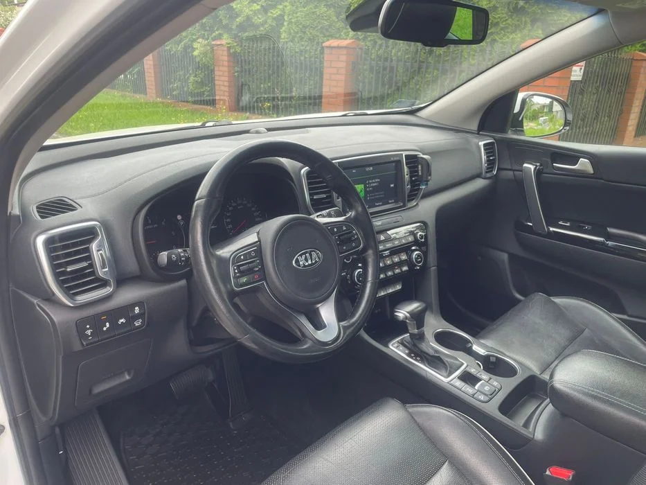 KIA Sportage 2.0 CRDI – zdjęcie 6
