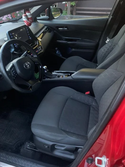 Toyota C-HR 2.0 hybryda 184KM. Pierwszy własciciel na gwarancji do 28.01.2027r z możliwością przedłużenia na kolejne 10 lat. Cały czas Serwisowany – zdjęcie 5