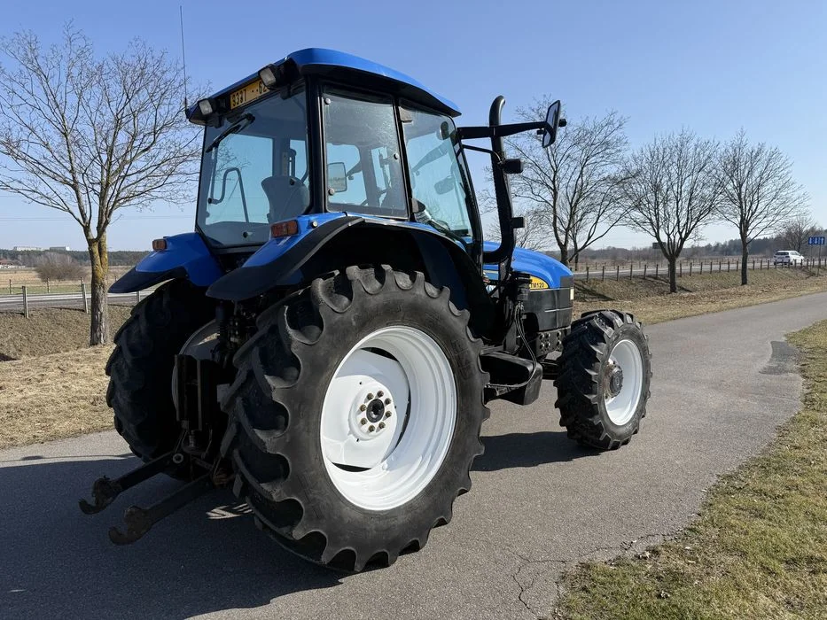 New holland tm120 tm 120 nie tm130 nie tm135 nie case ciagnik rolniczy – zdjęcie 4