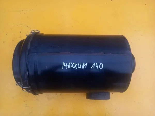 Obudowa filtra powietrza guma Case Maxxum 140