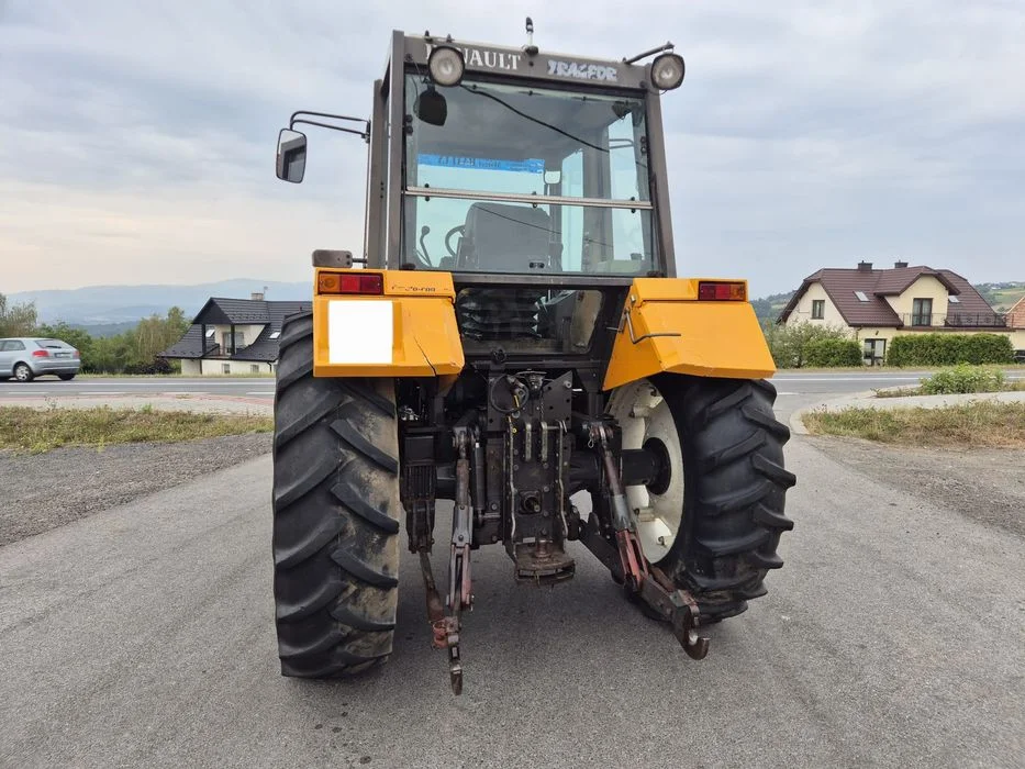 Ciągnik roln8czy Renault 110.54 – zdjęcie 5