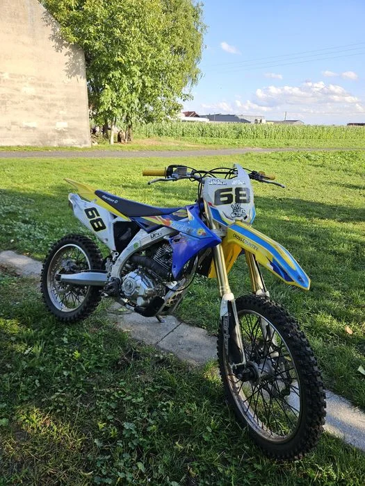 Sprzedam crossa bartona mzk 250