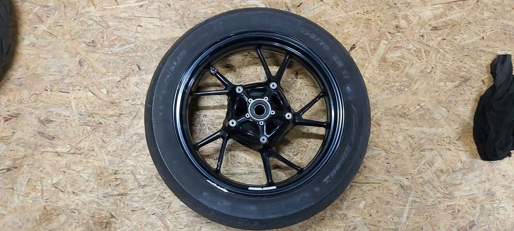 F750gs oslona F750 air box obudowa wtrysk manetka lampa zbiorniczek os – zdjęcie 8