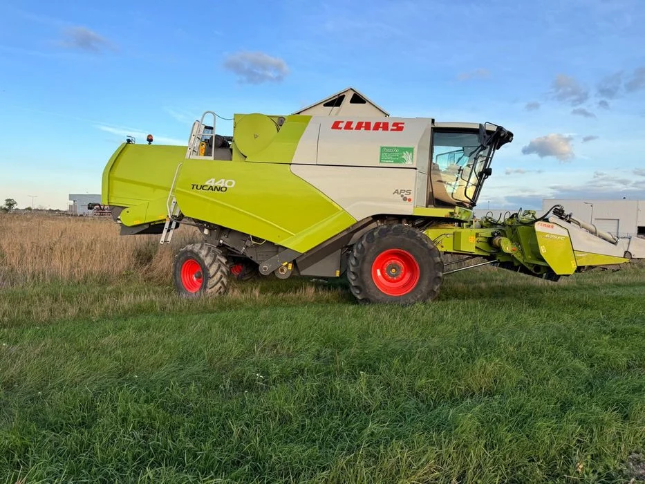 Claas Tucano 440 – zdjęcie 5