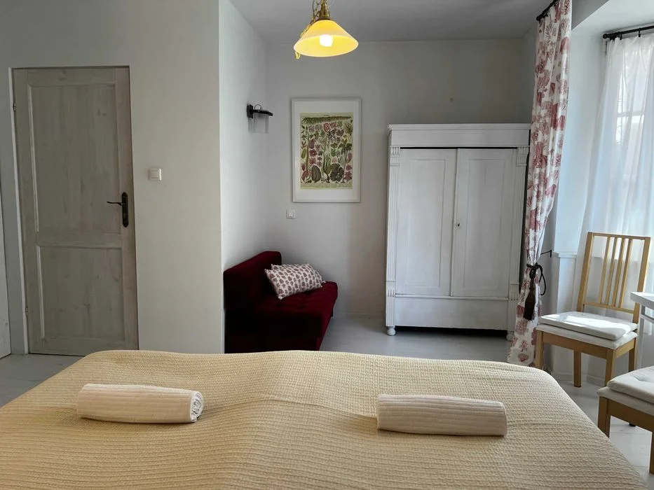 Apartamenty "Helski Domek"-główny deptak ulica Wiejska, ZAPISY NA PAZDZIERNIK – zdjęcie 4