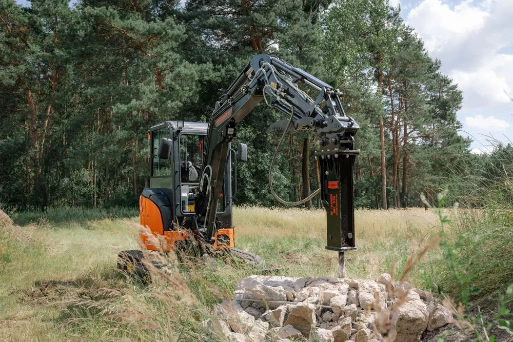 TORQMATIK ME35 NOWA minikoparka gąsienicowa, WAGA 3.8T, KLIMA 6-pozycyjny pług, YANMAR, Le-Hydraulix, 3 łyżki, szybkozłącze hydr. – zdjęcie 3