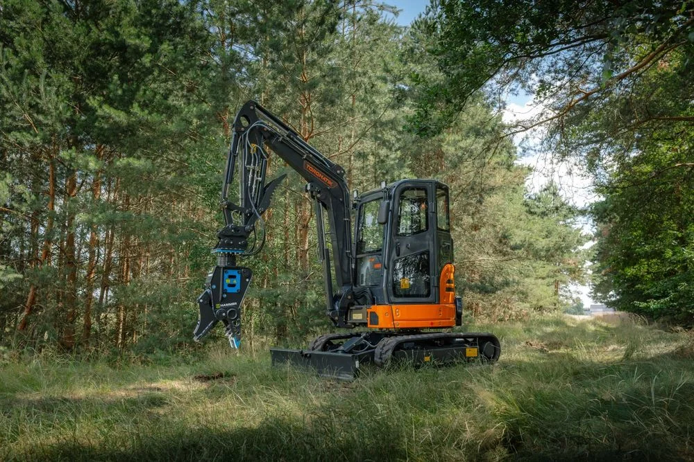 TORQMATIK ME35 NOWA minikoparka gąsienicowa, WAGA 3.8T, KLIMA 6-pozycyjny pług, YANMAR, Le-Hydraulix, 3 łyżki, szybkozłącze hydr. – zdjęcie 2