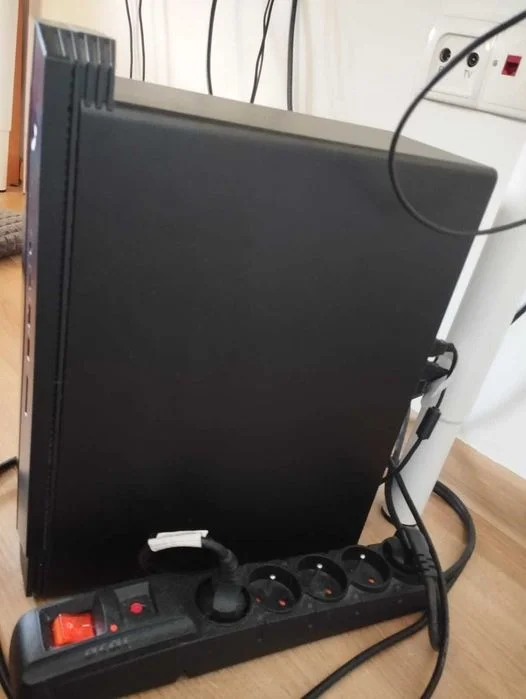 Komputer gamingowy Lenovo IdeaCentre Gaming Ryzen 7 – zdjęcie 5