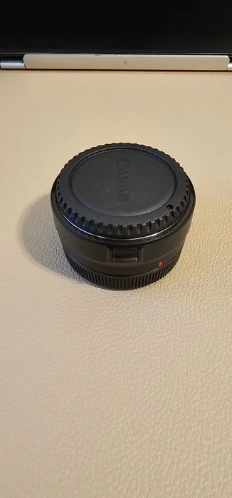 Aparat Canon EOS RP, dwa obiektywy, bogaty zestaw – zdjęcie 4