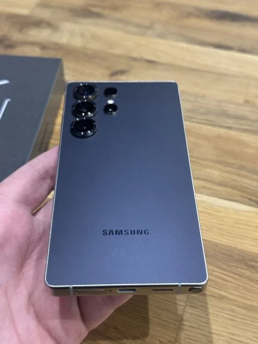 Samsung Galaxy S25 Ultra 256gb bez blokad jak nowy – zdjęcie 7