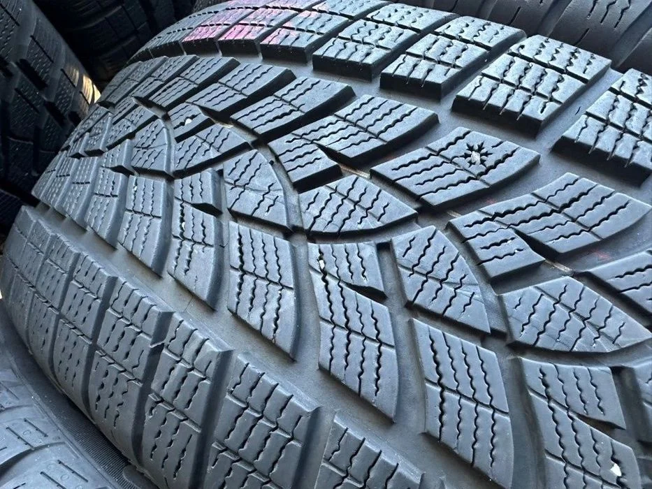 235/55r18 Goodyear UltraGrip_7,7mm_4szt_(7) – zdjęcie 8