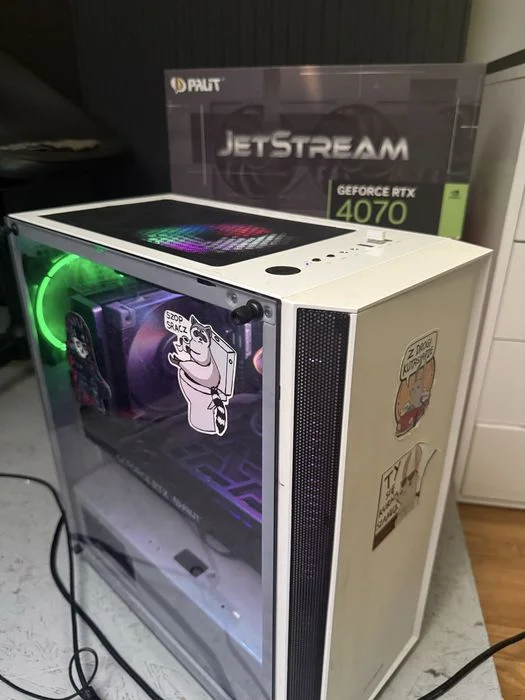 Komputer Gamingowy – RTX 4070 12GB – i7-10700K – 32GB RAM – Win 11