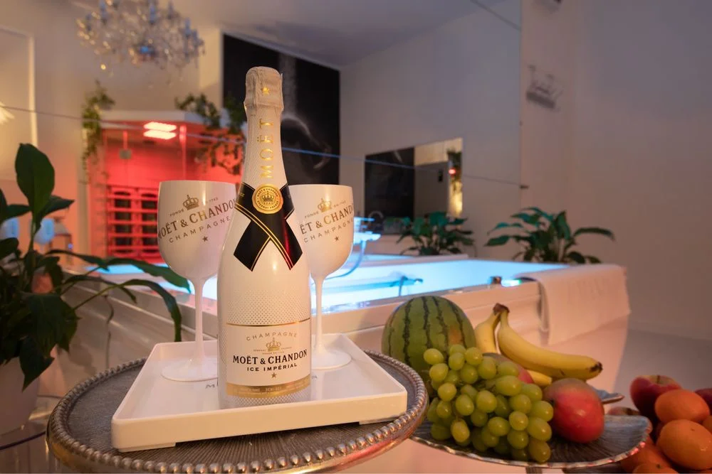 Old Town JACUZZI & SAUNA Apartament Poznań Centrum – zdjęcie 6