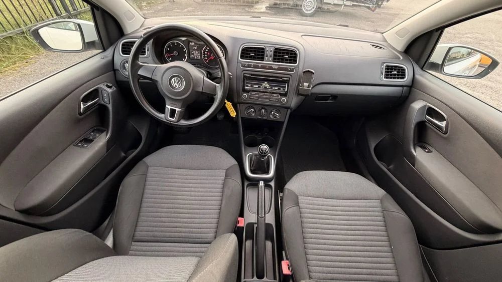 Volkswagen Polo 1.4 benzyna pełna historia idealny stan bezwypadkowy – zdjęcie 7