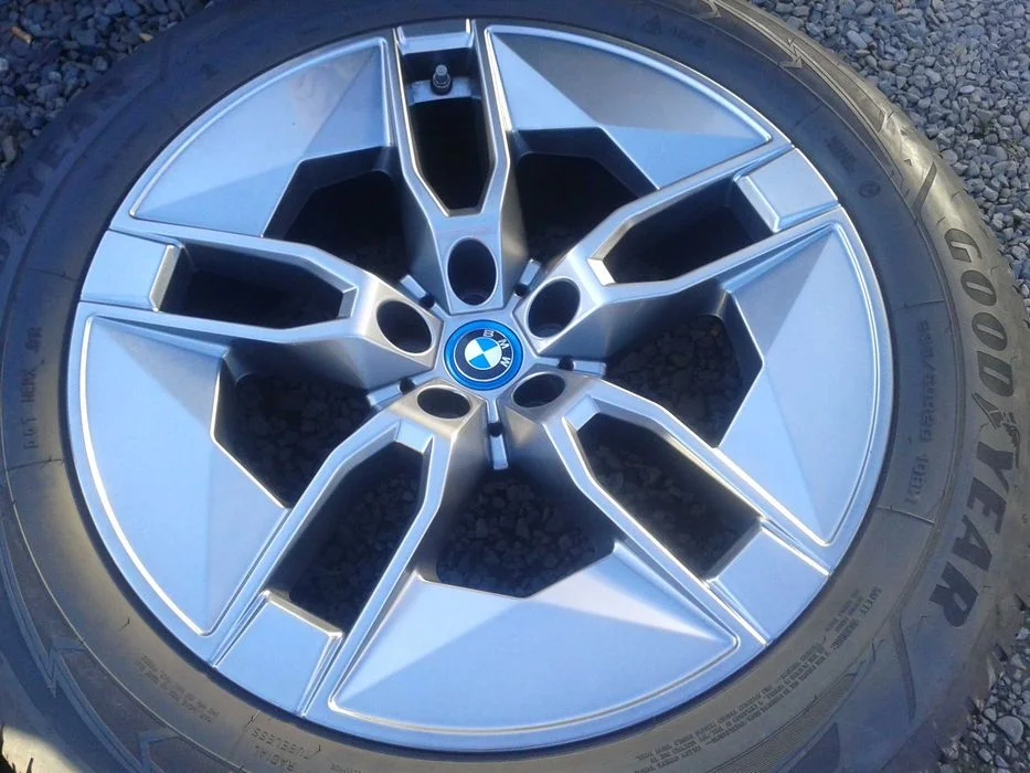 oryginalne r20 5x112 20cali felgi jak nowe mielec bmw ix g01 g02 g30 g20 ix40 ix50 szare oem x3 x4 x5 mercedes volkswagen audi elektryk ixm seat skoda – zdjęcie 2
