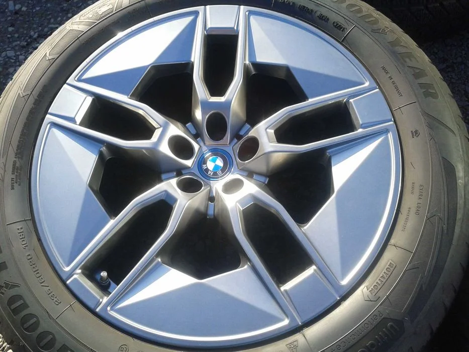 oryginalne r20 5x112 20cali felgi jak nowe mielec bmw ix g01 g02 g30 g20 ix40 ix50 szare oem x3 x4 x5 mercedes volkswagen audi elektryk ixm seat skoda – zdjęcie 4