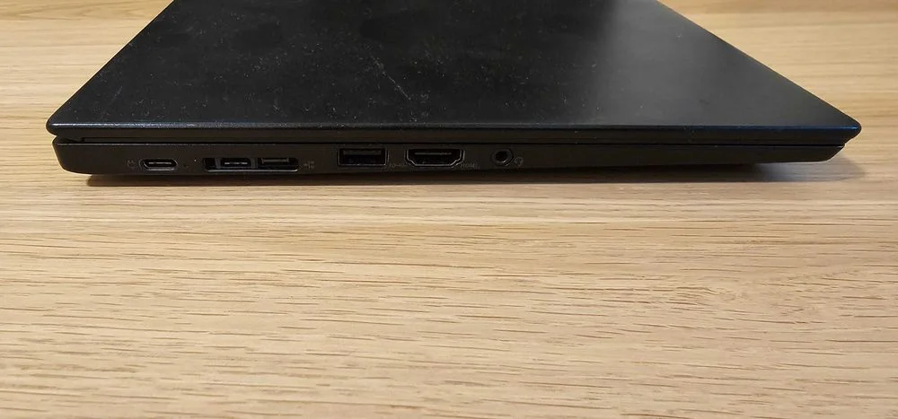 Laptop Lenovo Thinkpad X395, 16GB RAM, 1TB SSD, LTE – zdjęcie 3
