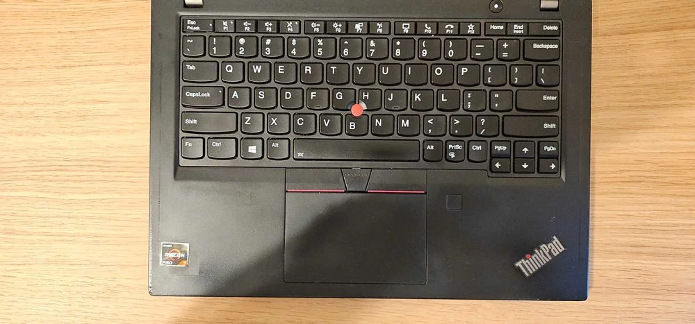 Laptop Lenovo Thinkpad X395, 16GB RAM, 1TB SSD, LTE – zdjęcie 7