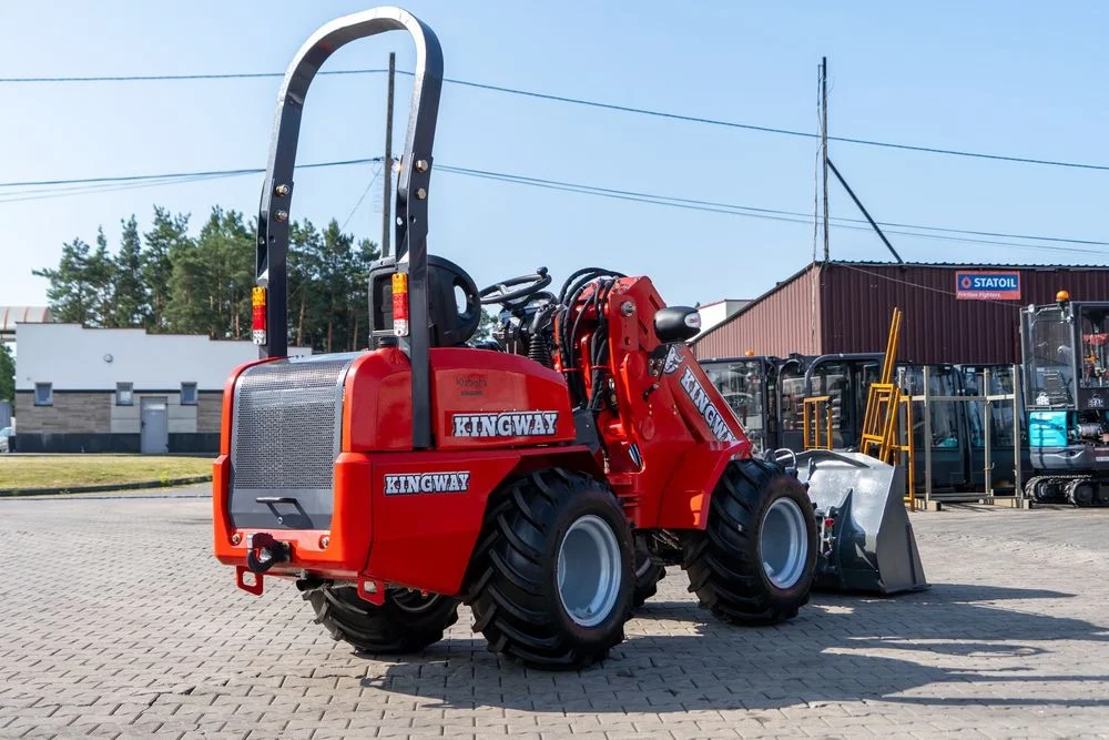 Ładowarka teleskopowa KUBOTA silnik zasięg 3,5 m udźwig 800 kg osprzęt – zdjęcie 3